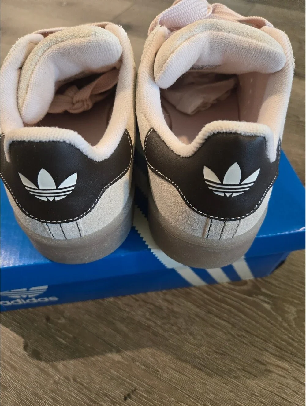 adidas campus 00s
